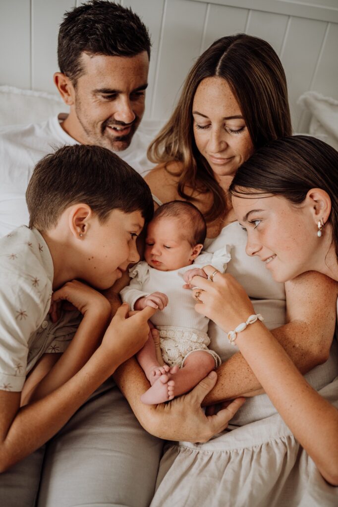 Sunshine Coast maternity and newborn photography by Natural Oak Photography