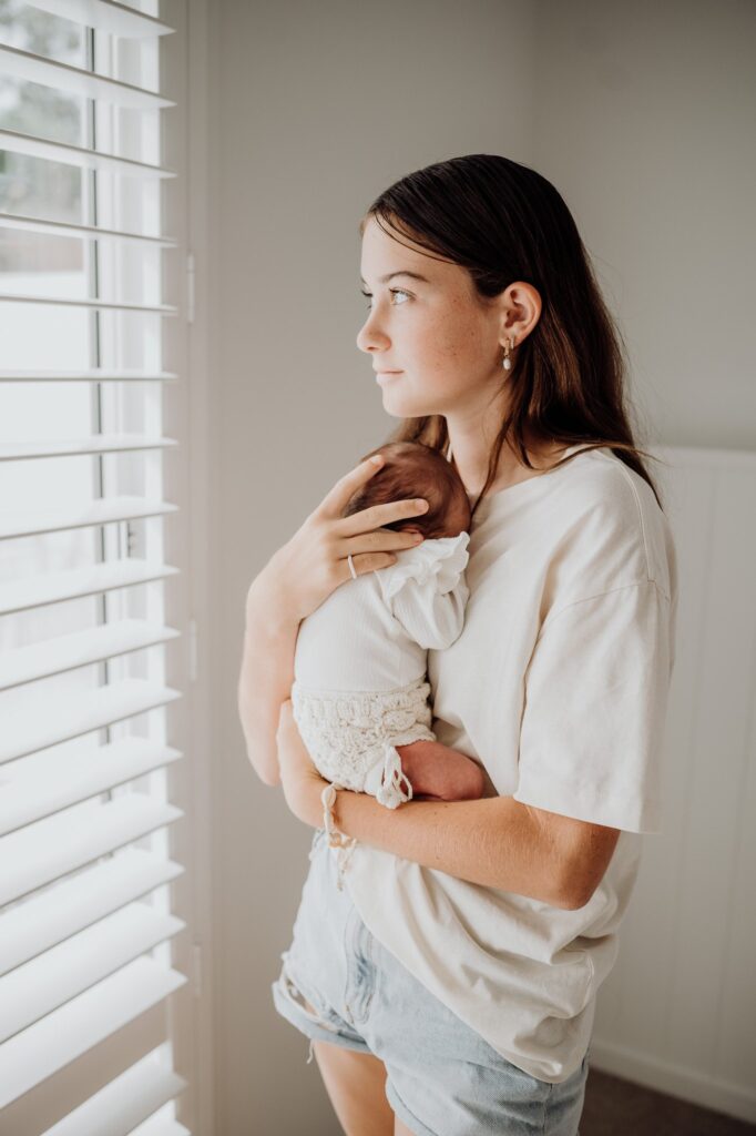 Sunshine Coast maternity and newborn photography by Natural Oak Photography